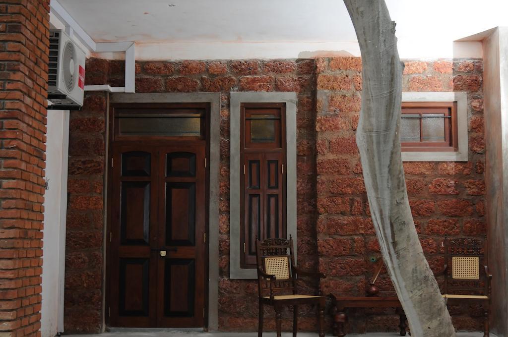 Lanka Bangla Inn Villas Restaurant & Travels Katunayaka Εξωτερικό φωτογραφία