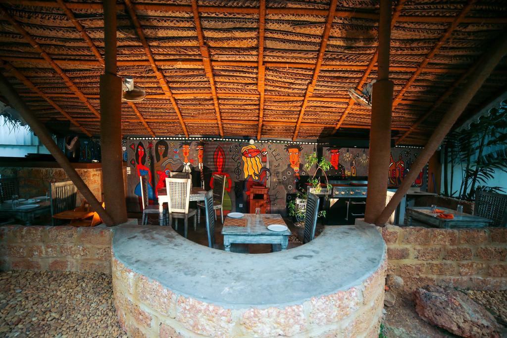 Lanka Bangla Inn Villas Restaurant & Travels Katunayaka Εξωτερικό φωτογραφία